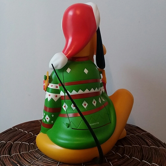 Disney pluto popcorn bucket - Picture 6 of 6